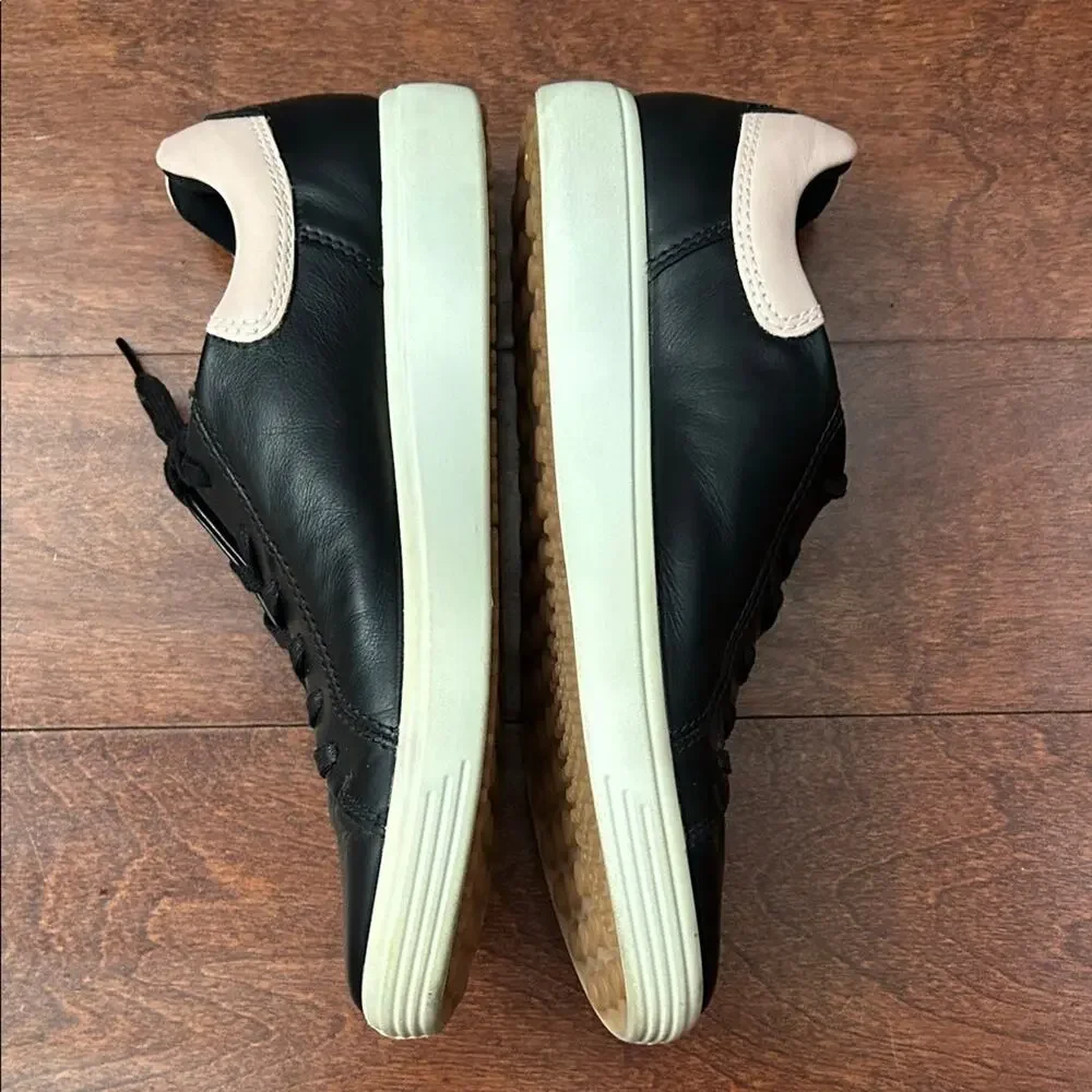Ecco Women’s Soft 7 Sneaker in Butter Soft Black and Pink Leather, Size 10
